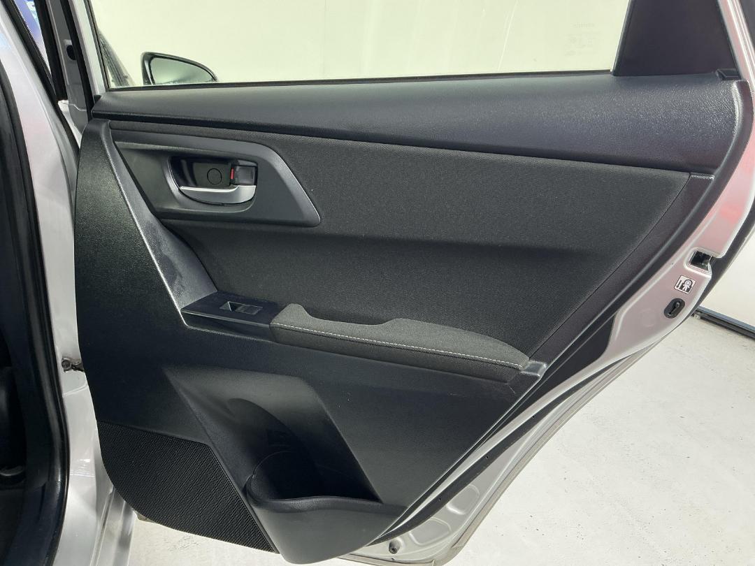 Photo '19' of Toyota Corolla