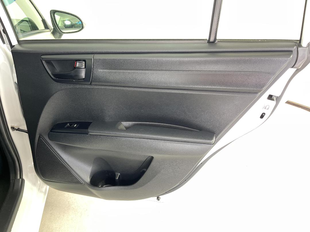 Photo '19' of Toyota Corolla Photo '19' of Toyota Corolla