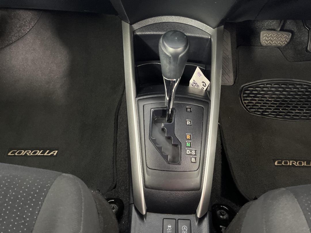 Photo '18' of Toyota Corolla Photo '18' of Toyota Corolla