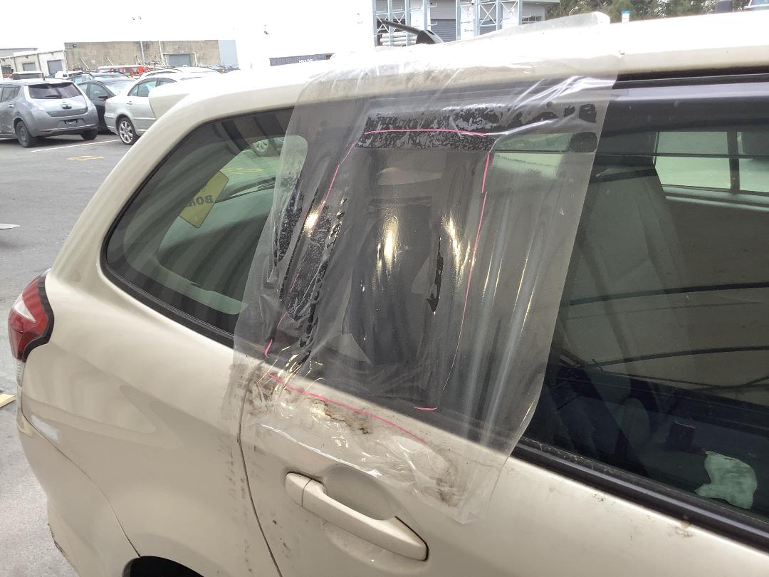 Photo '5' of Toyota Corolla Fielder Photo '5' of Toyota Corolla Fielder