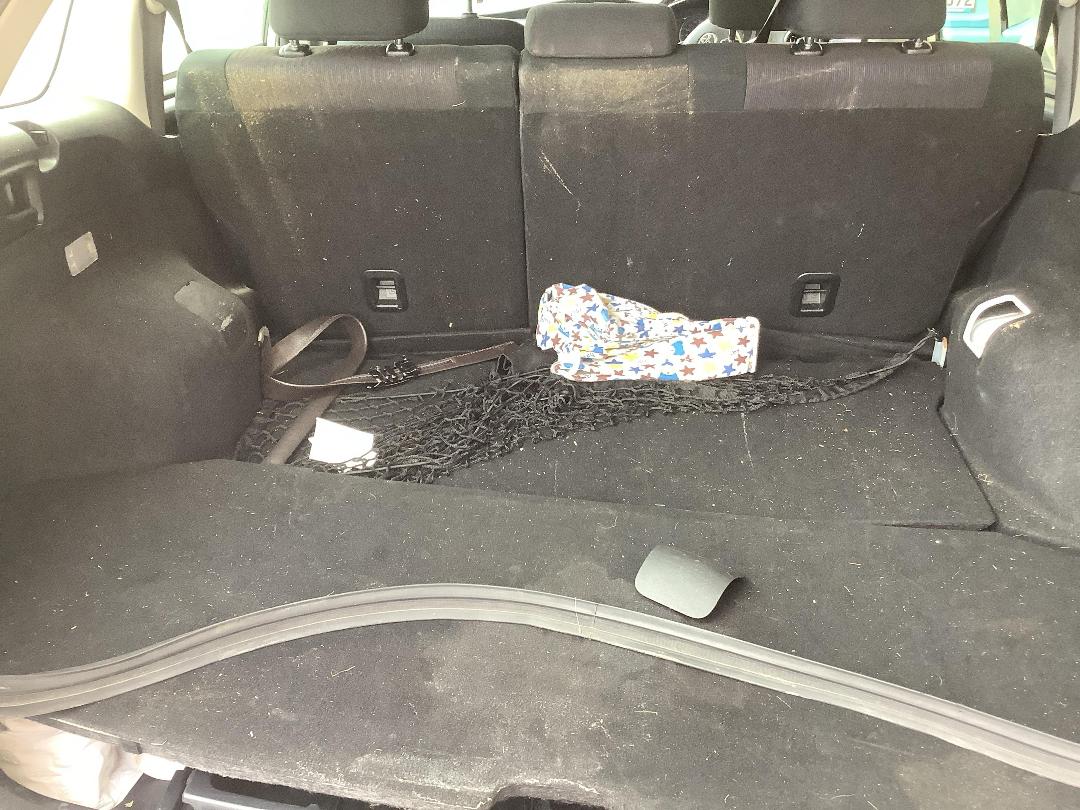 Photo '9' of Toyota Corolla Fielder Photo '9' of Toyota Corolla Fielder