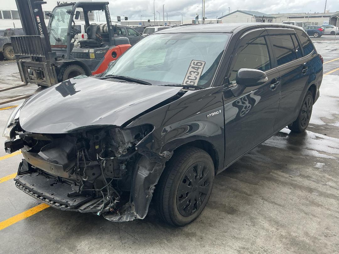 Photo '3' of Toyota Corolla Fielder Hybrid Photo '3' of Toyota Corolla Fielder Hybrid