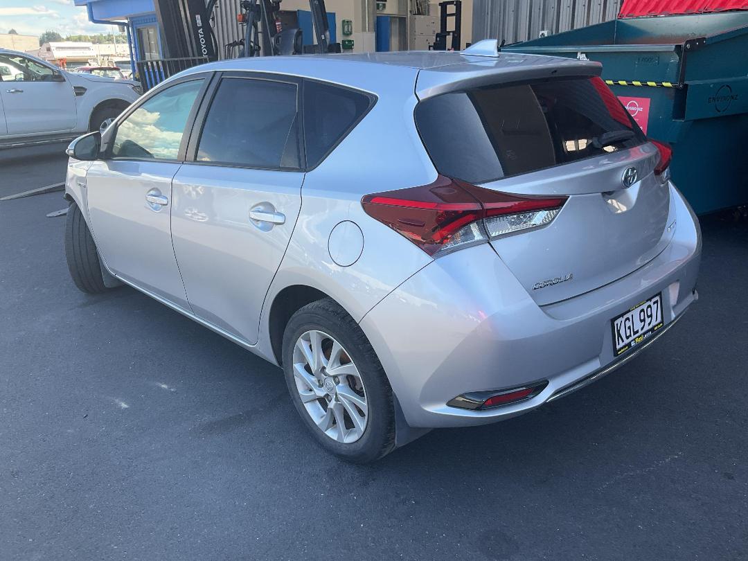 Photo '3' of Toyota Corolla Hybrid Photo '3' of Toyota Corolla Hybrid