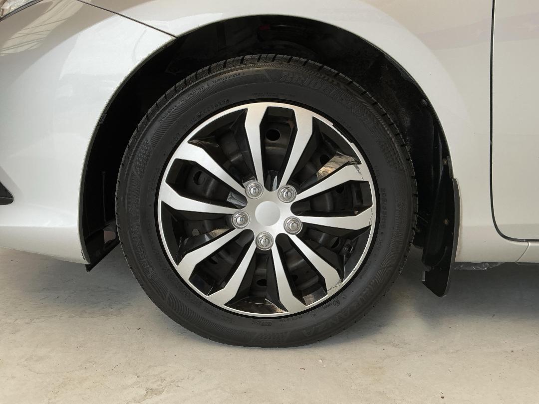 Photo '10' of Toyota Corolla Photo '10' of Toyota Corolla