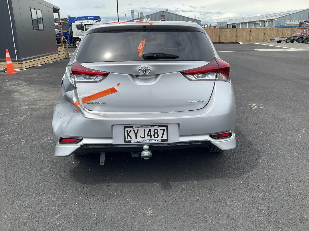 Photo '4' of Toyota Corolla Levin SX Photo '4' of Toyota Corolla Levin SX