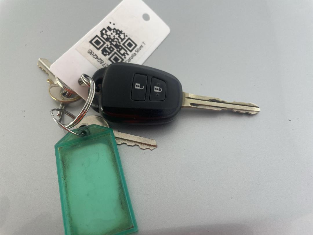 Photo '22' of Toyota Corolla Photo '22' of Toyota Corolla