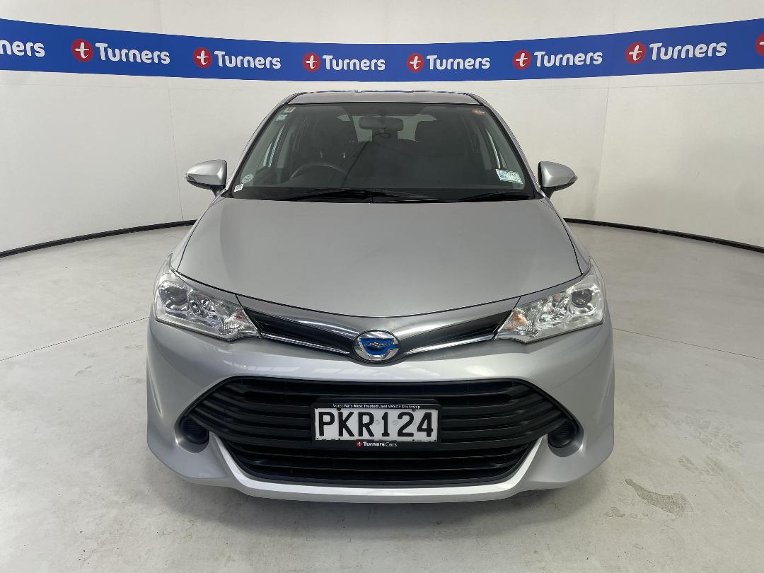 Photo '2' of Toyota Corolla Photo '2' of Toyota Corolla