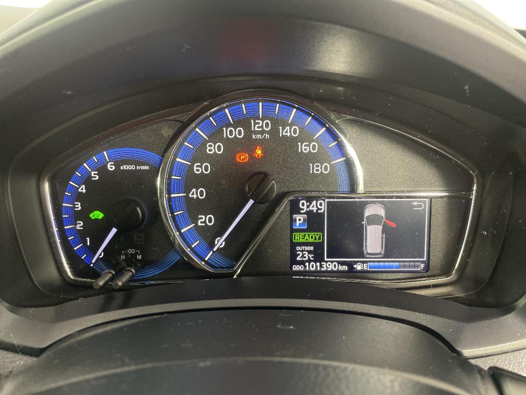 Photo '21' of Toyota Corolla Photo '21' of Toyota Corolla