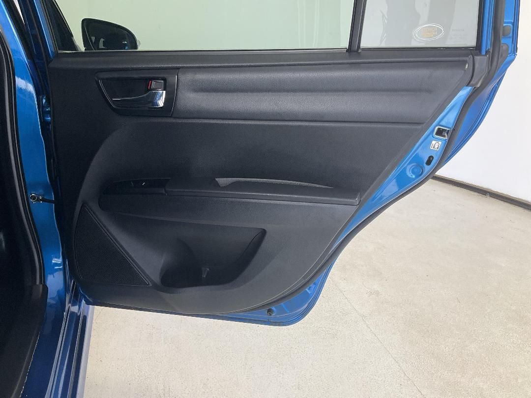 Photo '19' of Toyota Corolla