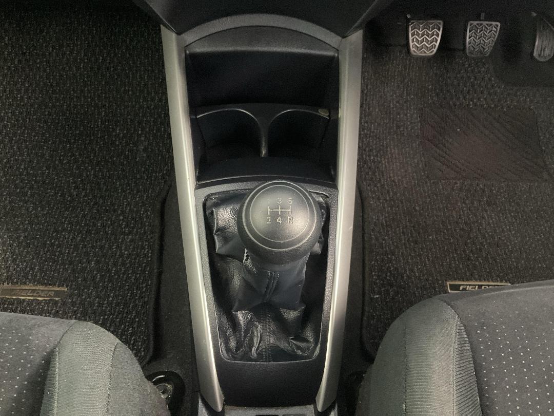 Photo '18' of Toyota Corolla