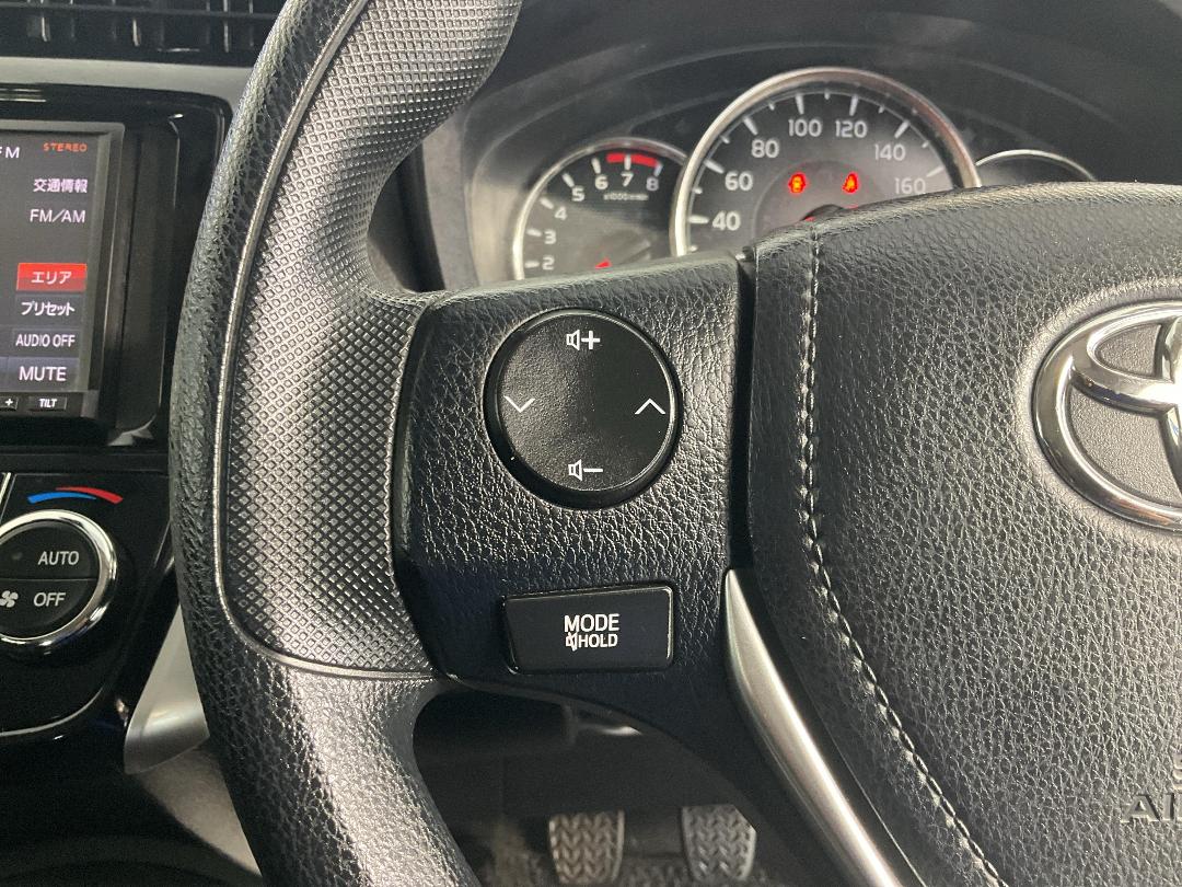 Photo '26' of Toyota Corolla