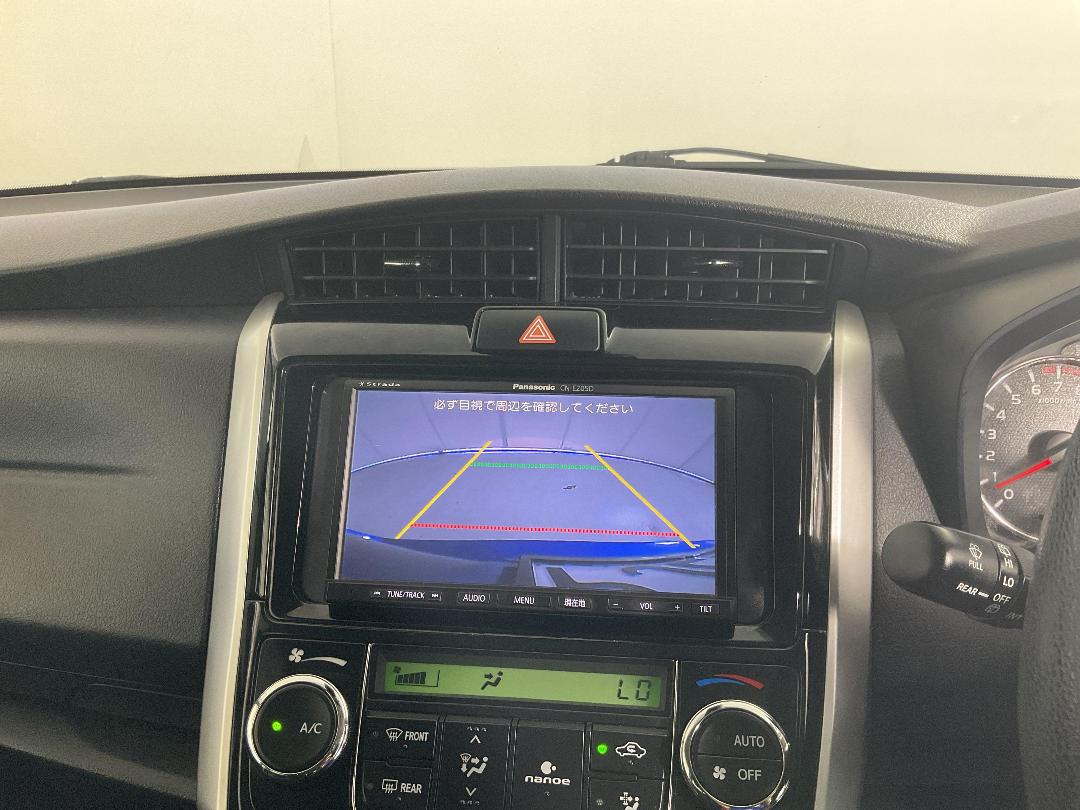 Photo '30' of Toyota Corolla