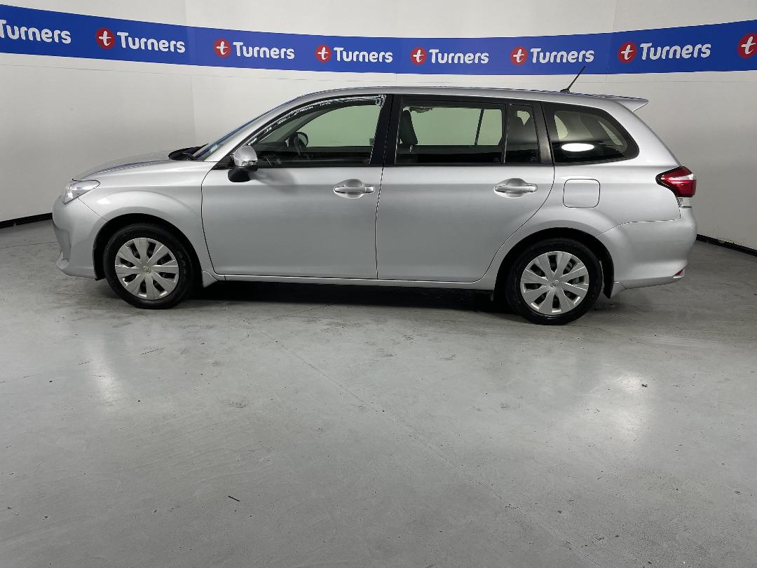 Photo '24' of Toyota Corolla