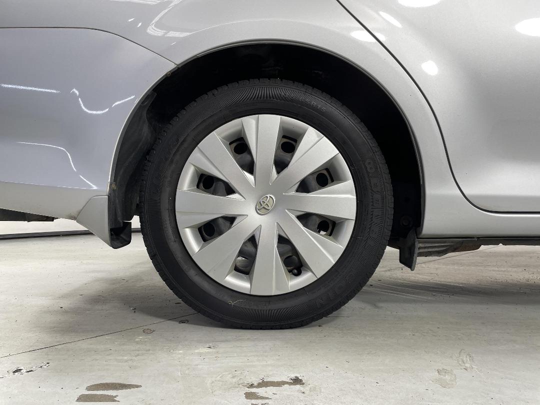 Photo '12' of Toyota Corolla