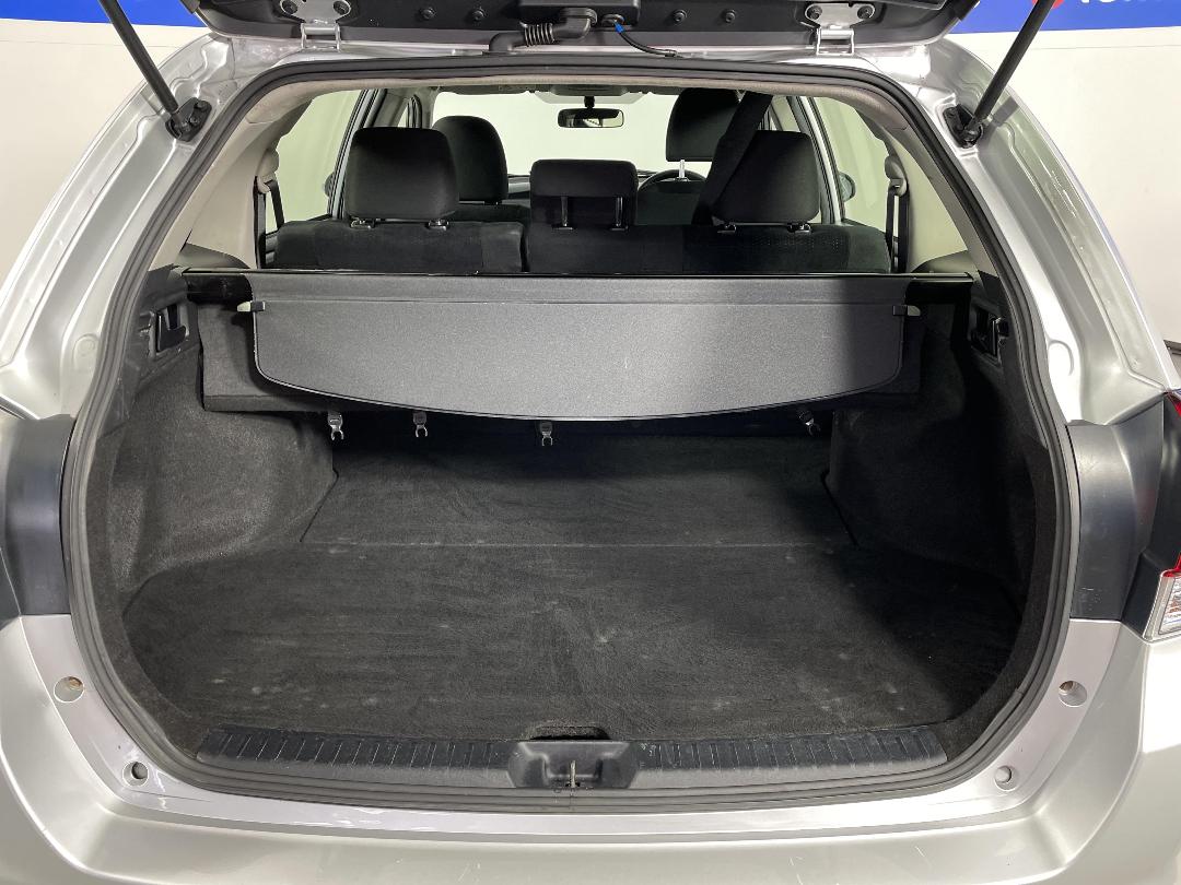 Photo '14' of Toyota Corolla