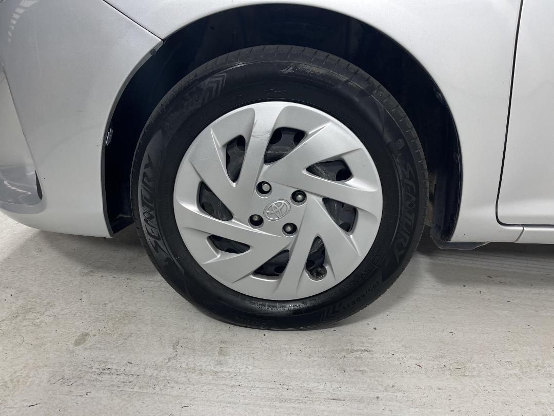 Photo '10' of Toyota Corolla