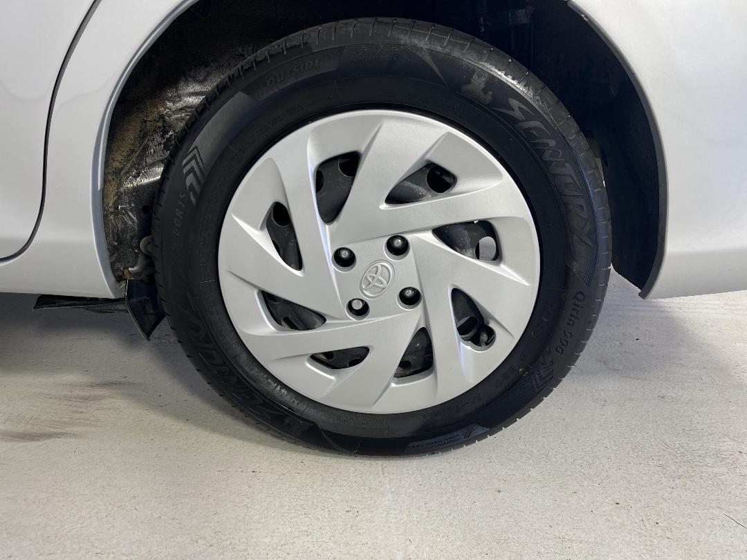 Photo '11' of Toyota Corolla