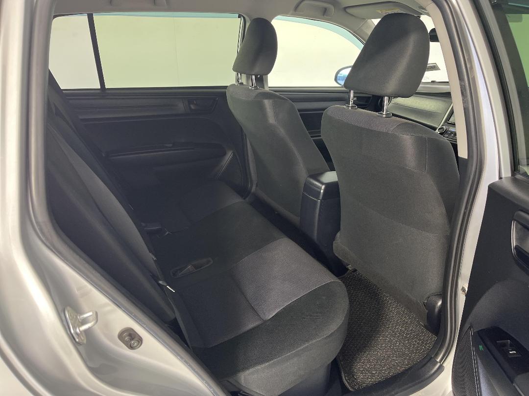 Photo '20' of Toyota Corolla