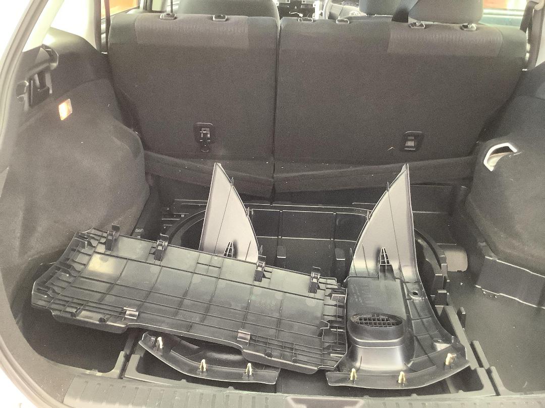 Photo '6' of Toyota Corolla Fielder