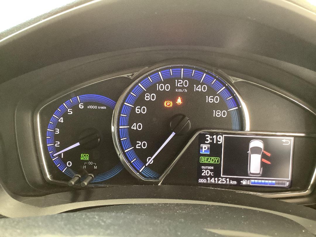 Photo '14' of Toyota Corolla Fielder