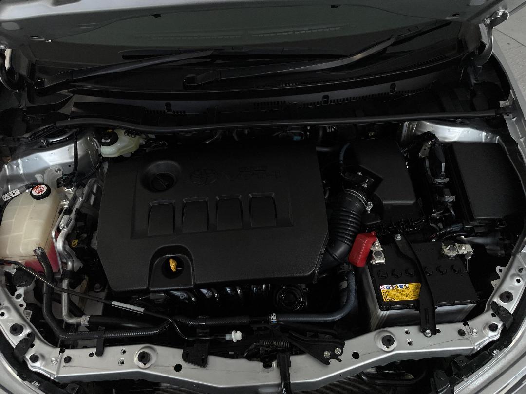 Photo '13' of Toyota Corolla