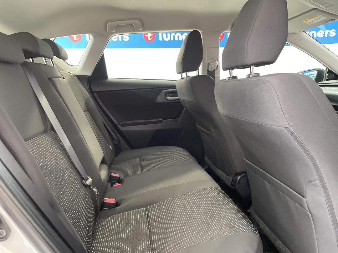 Photo '20' of Toyota Corolla