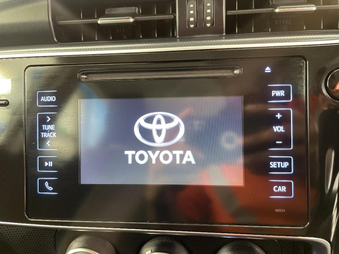 Photo '27' of Toyota Corolla