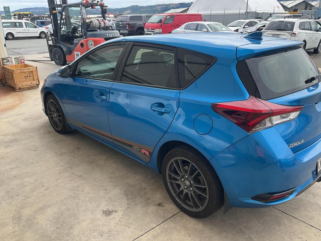 Photo '3' of Toyota Corolla GX