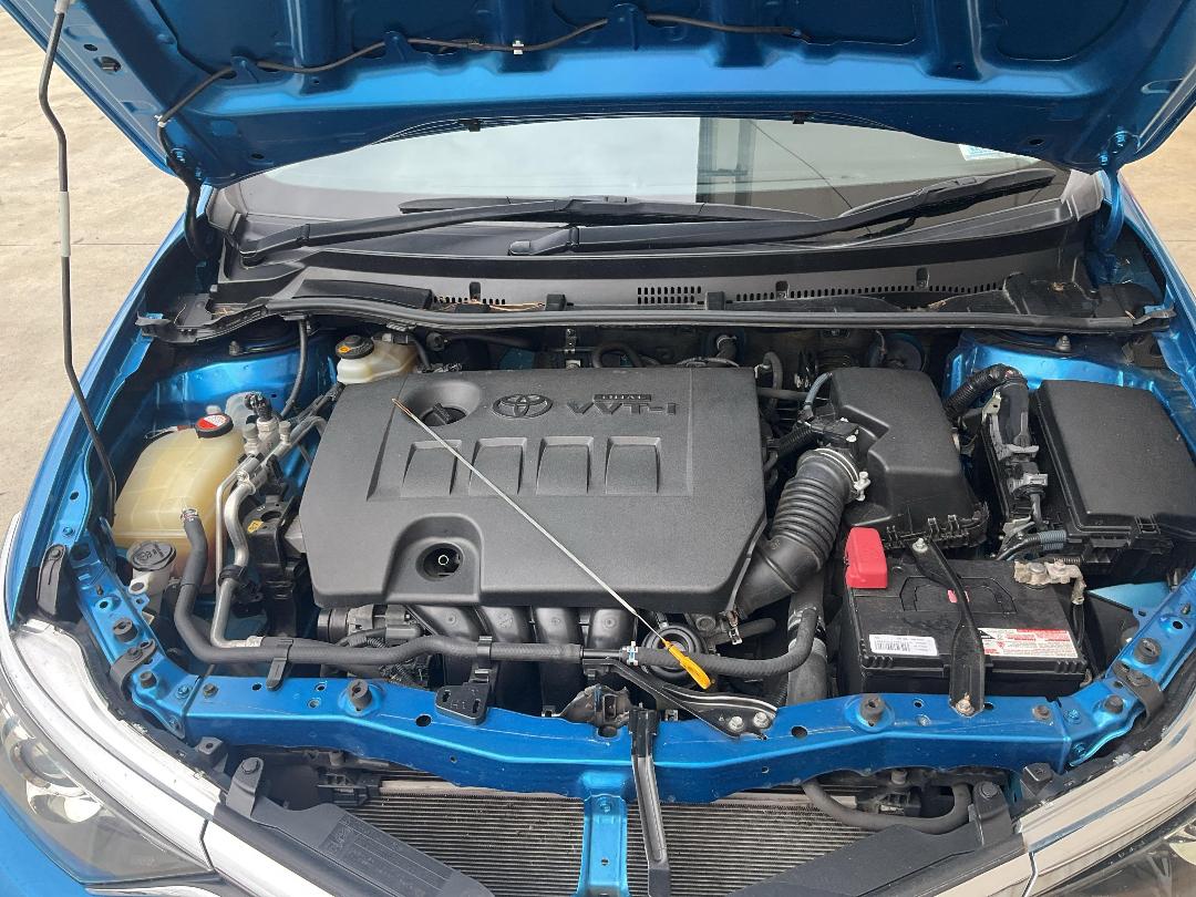 Photo '14' of Toyota Corolla GX