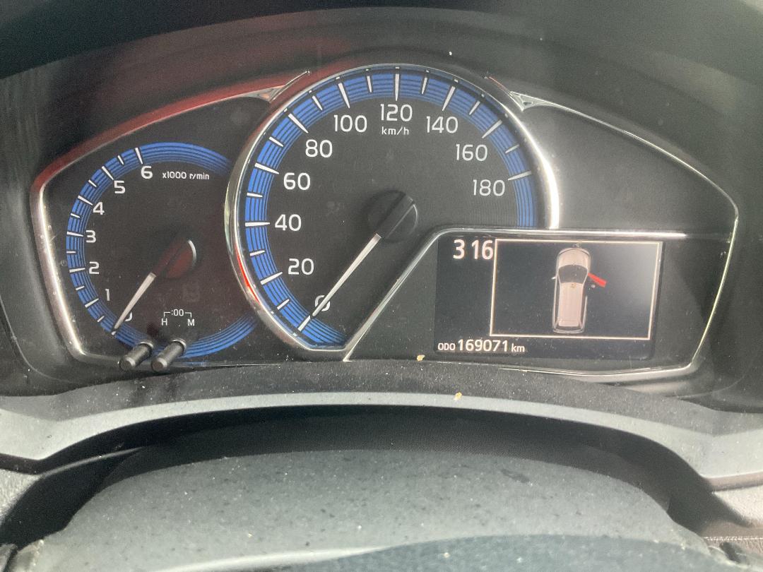 Photo '9' of Toyota Corolla Fielder Hybrid Photo '9' of Toyota Corolla Fielder Hybrid