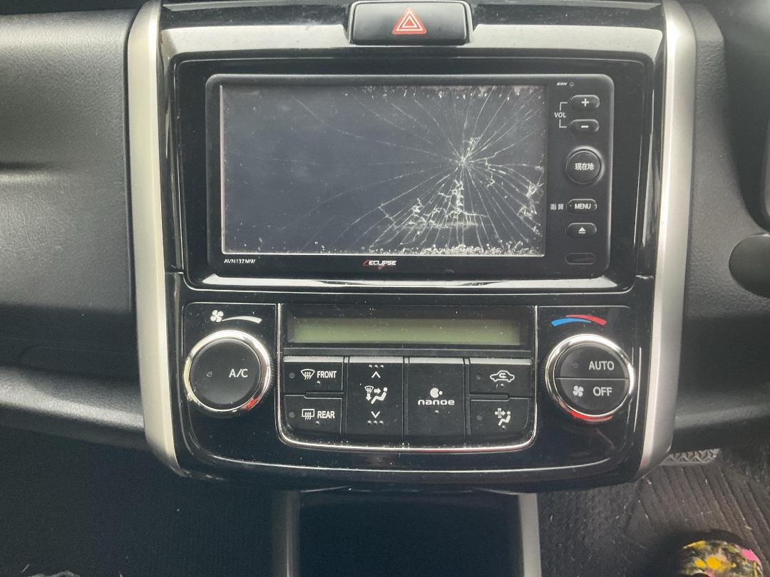 Photo '10' of Toyota Corolla Fielder Hybrid Photo '10' of Toyota Corolla Fielder Hybrid