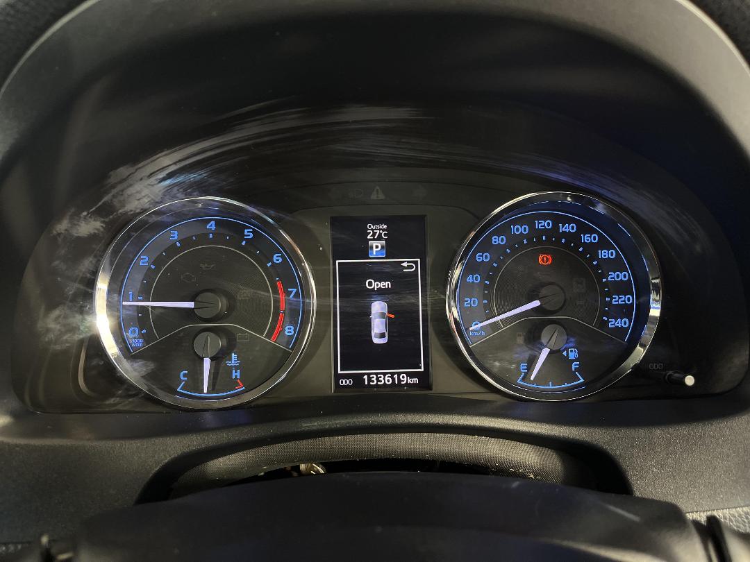 Photo '21' of Toyota Corolla