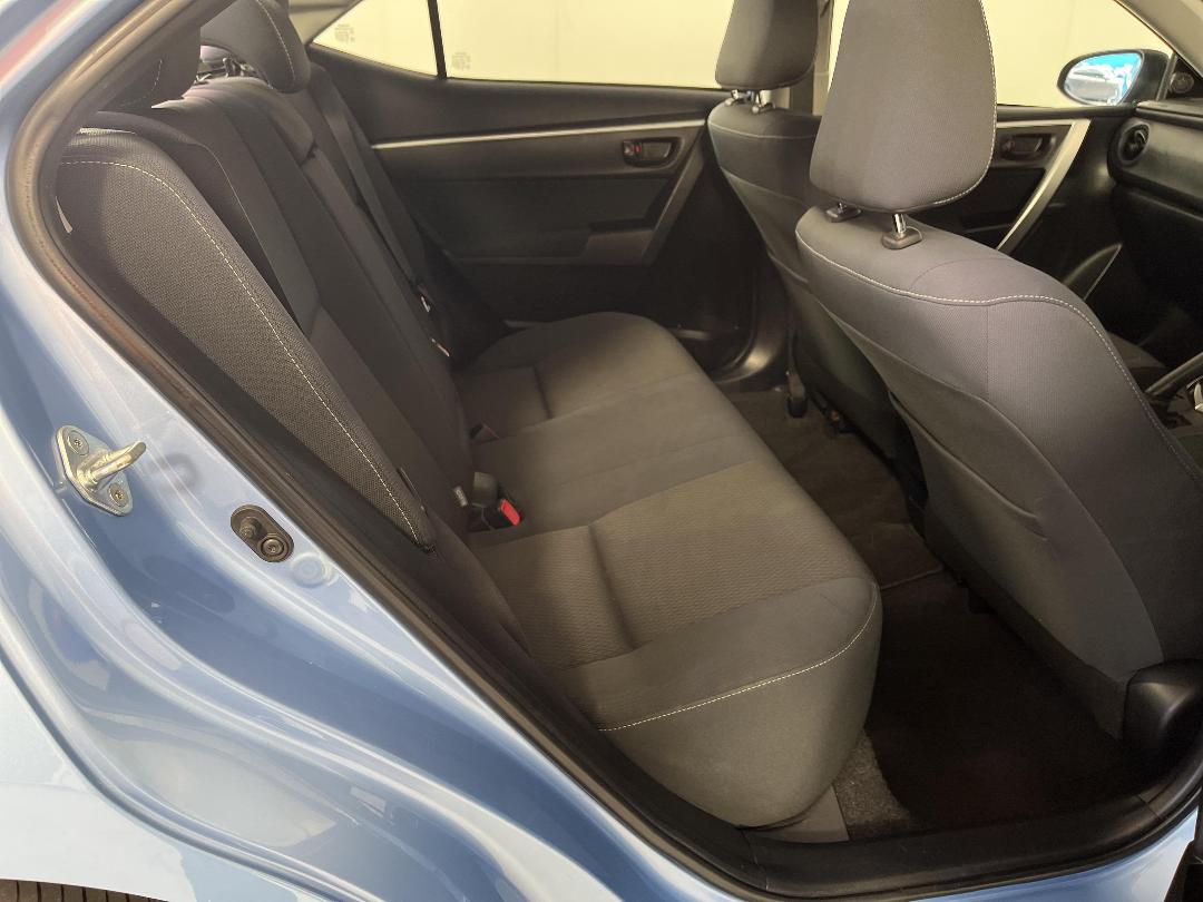 Photo '20' of Toyota Corolla