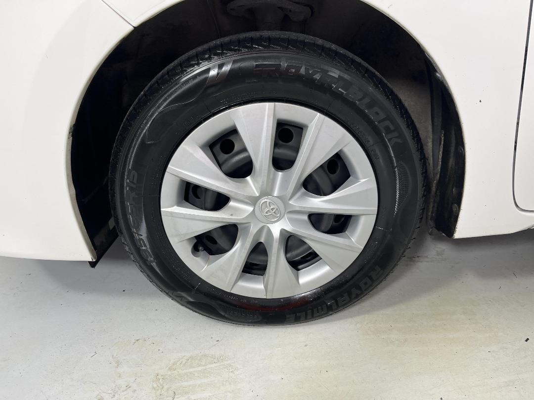 Photo '10' of Toyota Corolla