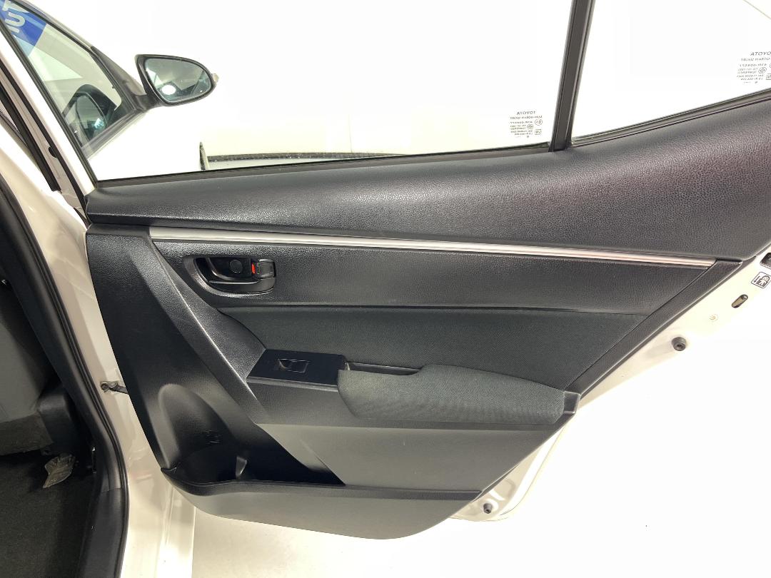 Photo '19' of Toyota Corolla