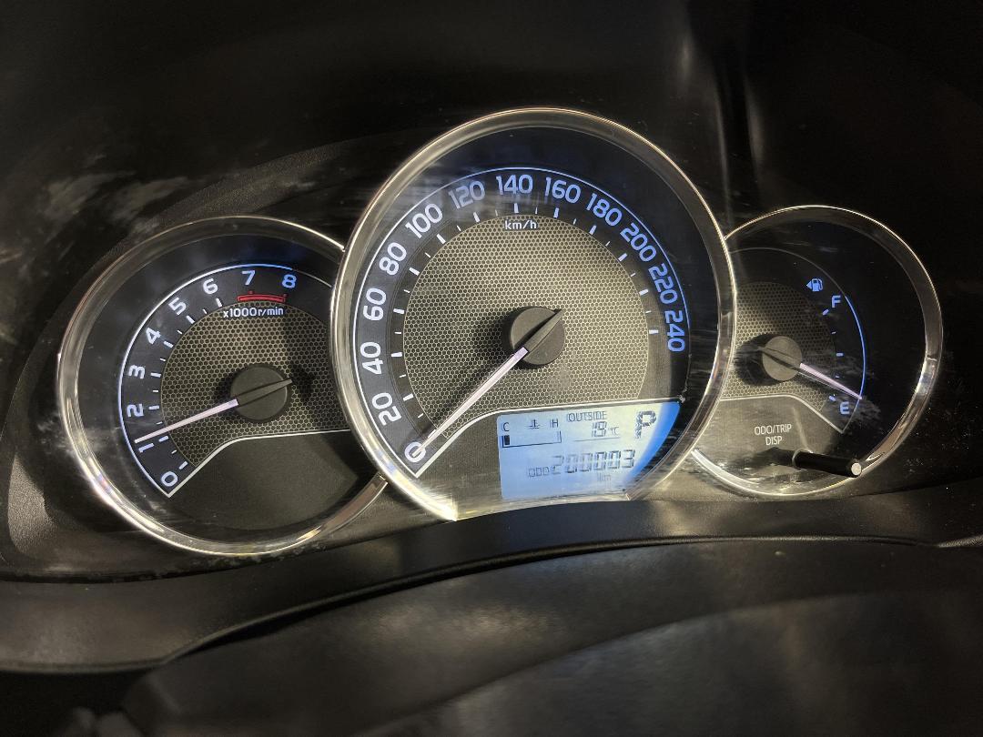 Photo '21' of Toyota Corolla