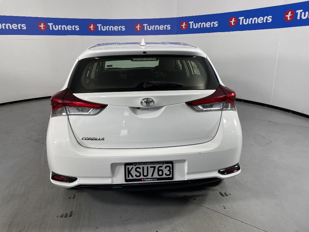 Photo '6' of Toyota Corolla