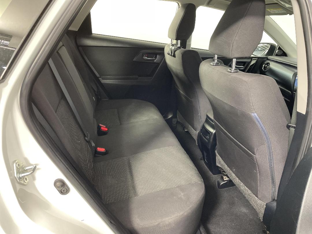 Photo '20' of Toyota Corolla