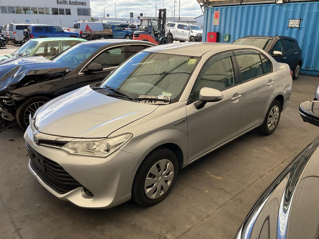 Photo '5' of Toyota Corolla Axio Hybrid Photo '5' of Toyota Corolla Axio Hybrid