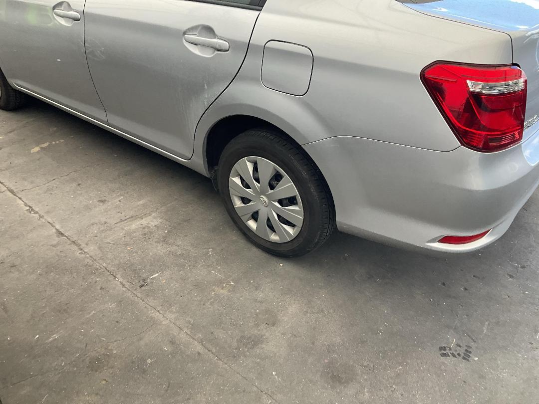 Photo '11' of Toyota Corolla Axio Hybrid Photo '11' of Toyota Corolla Axio Hybrid