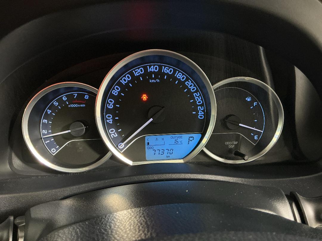 Photo '21' of Toyota Corolla