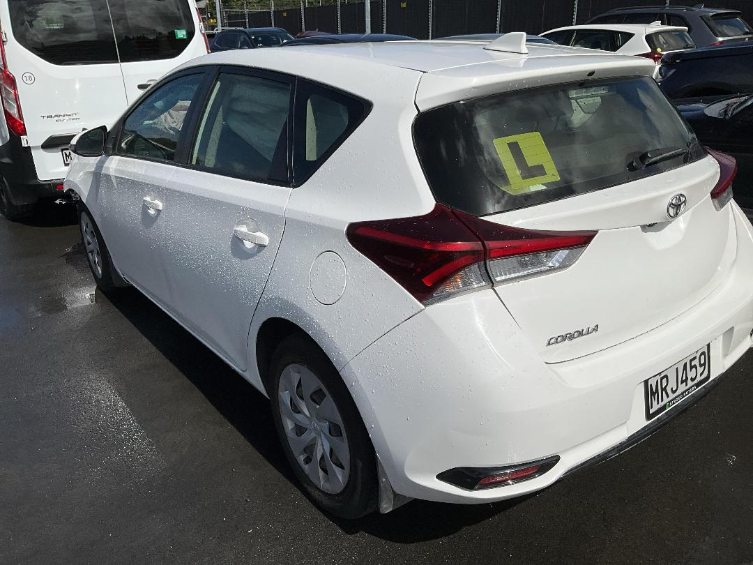 Photo '3' of Toyota Corolla GX