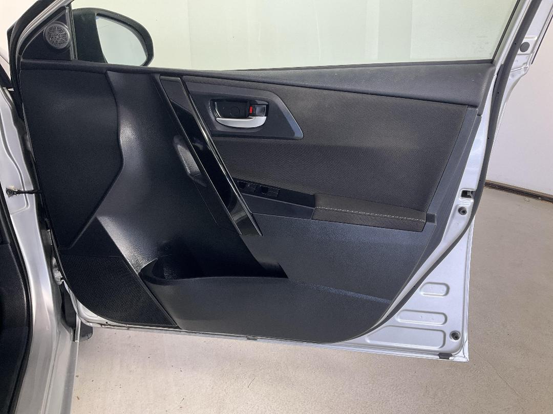 Photo '15' of Toyota Corolla