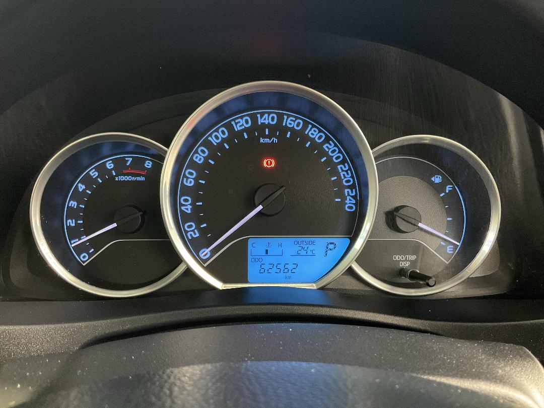 Photo '21' of Toyota Corolla