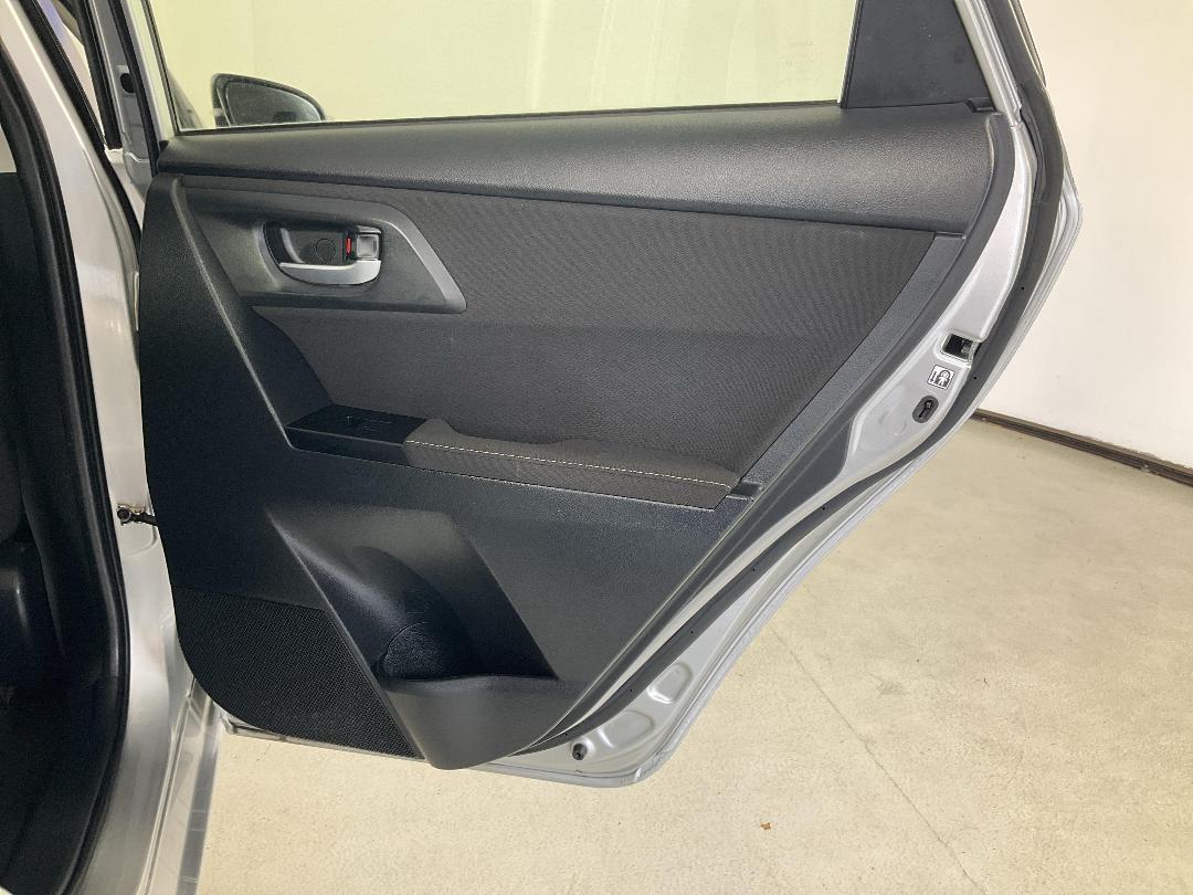 Photo '19' of Toyota Corolla