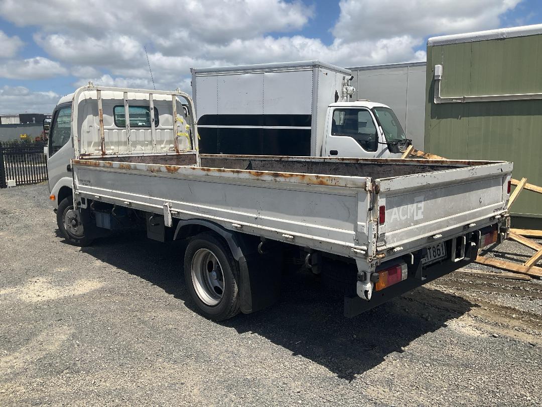 Photo '6' of Toyota Dyna Flat Deck Photo '6' of Toyota Dyna Flat Deck