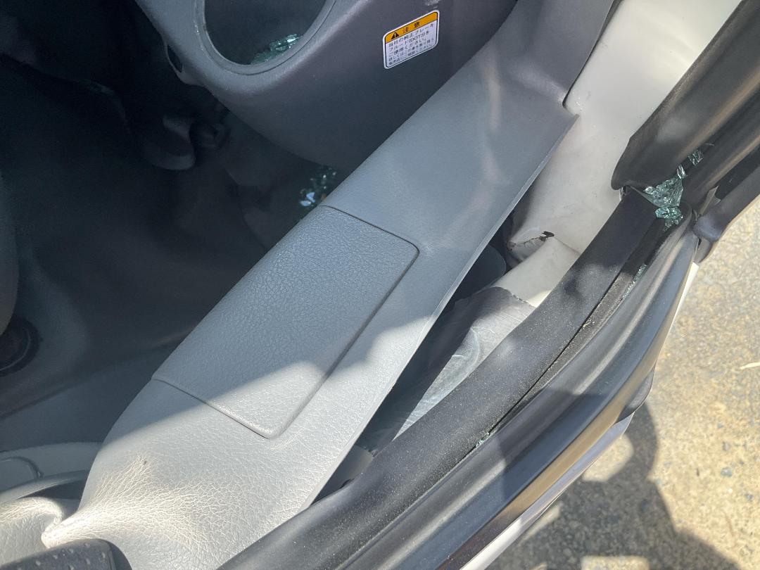 Photo '15' of Toyota Dyna Flat Deck Photo '15' of Toyota Dyna Flat Deck