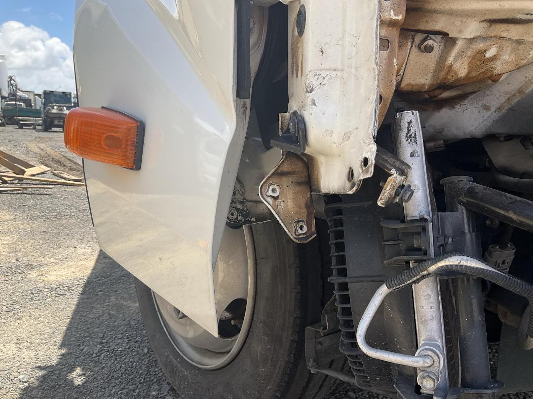 Photo '18' of Toyota Dyna Flat Deck Photo '18' of Toyota Dyna Flat Deck