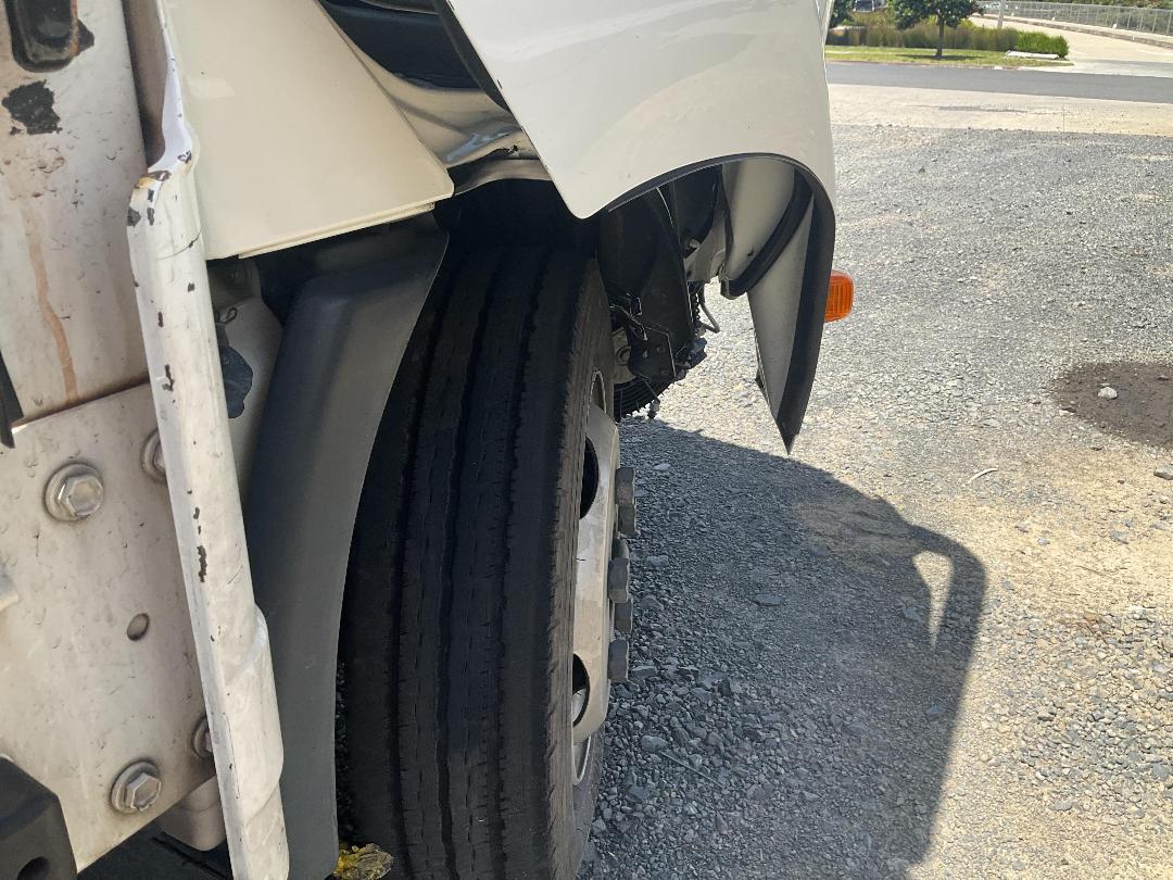 Photo '28' of Toyota Dyna Flat Deck Photo '28' of Toyota Dyna Flat Deck