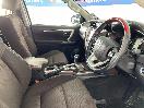 Thumbnail '16' of Toyota Fortuner